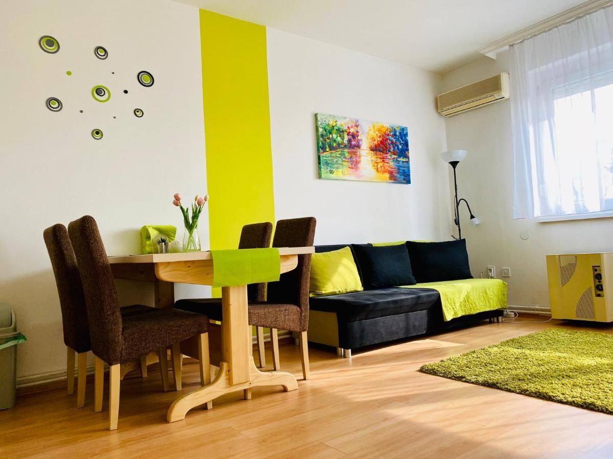 Kalvaria Apartman Szeged Exterior photo